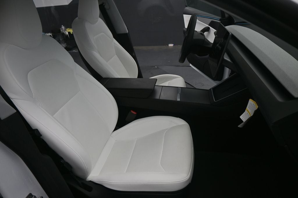 2026 Tesla Model Y Premium