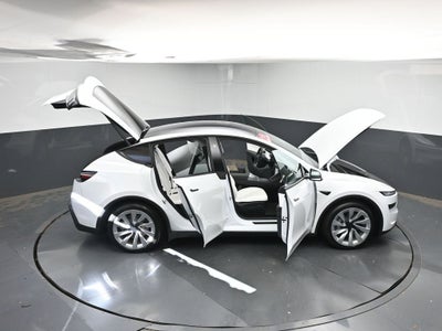 2026 Tesla Model Y Premium