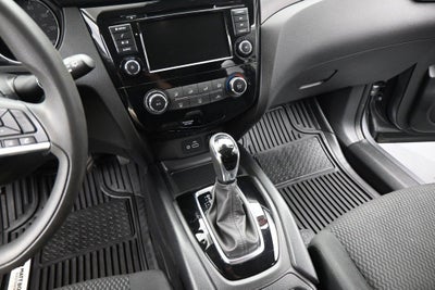 2022 Nissan Rogue Sport S