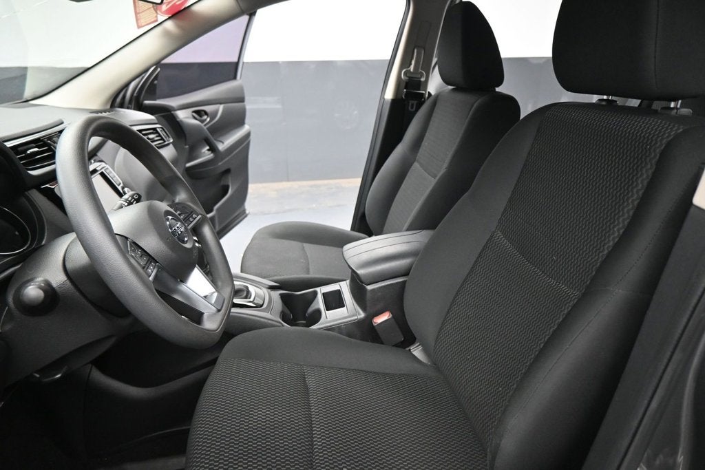 2022 Nissan Rogue Sport S