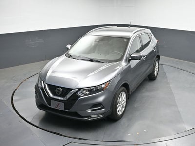 2022 Nissan Rogue Sport SV