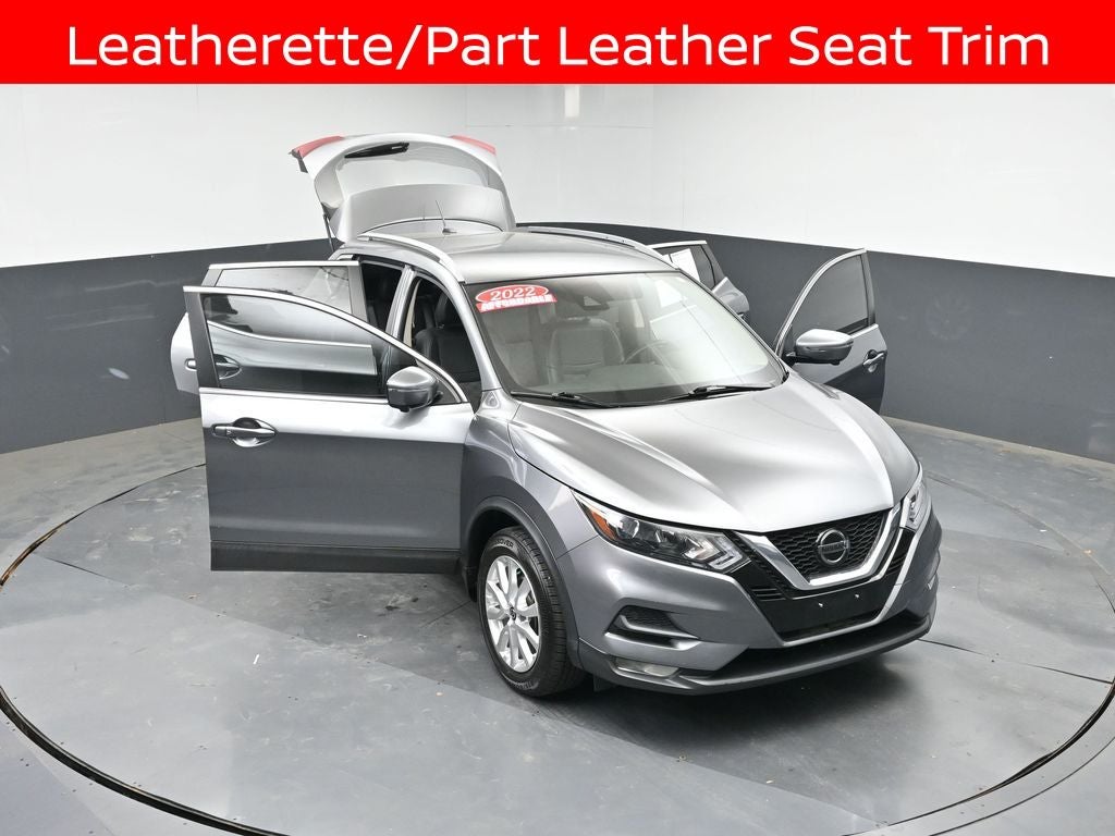 2022 Nissan Rogue Sport SV