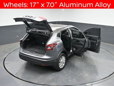 2022 Nissan Rogue Sport SV