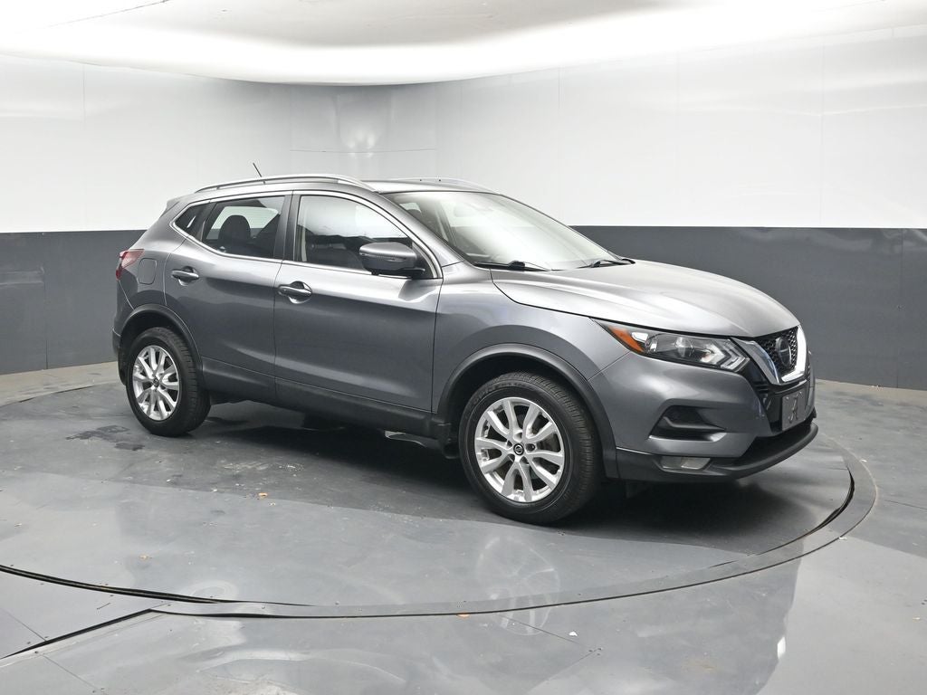 2022 Nissan Rogue Sport SV
