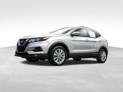 2022 Nissan Rogue Sport SV