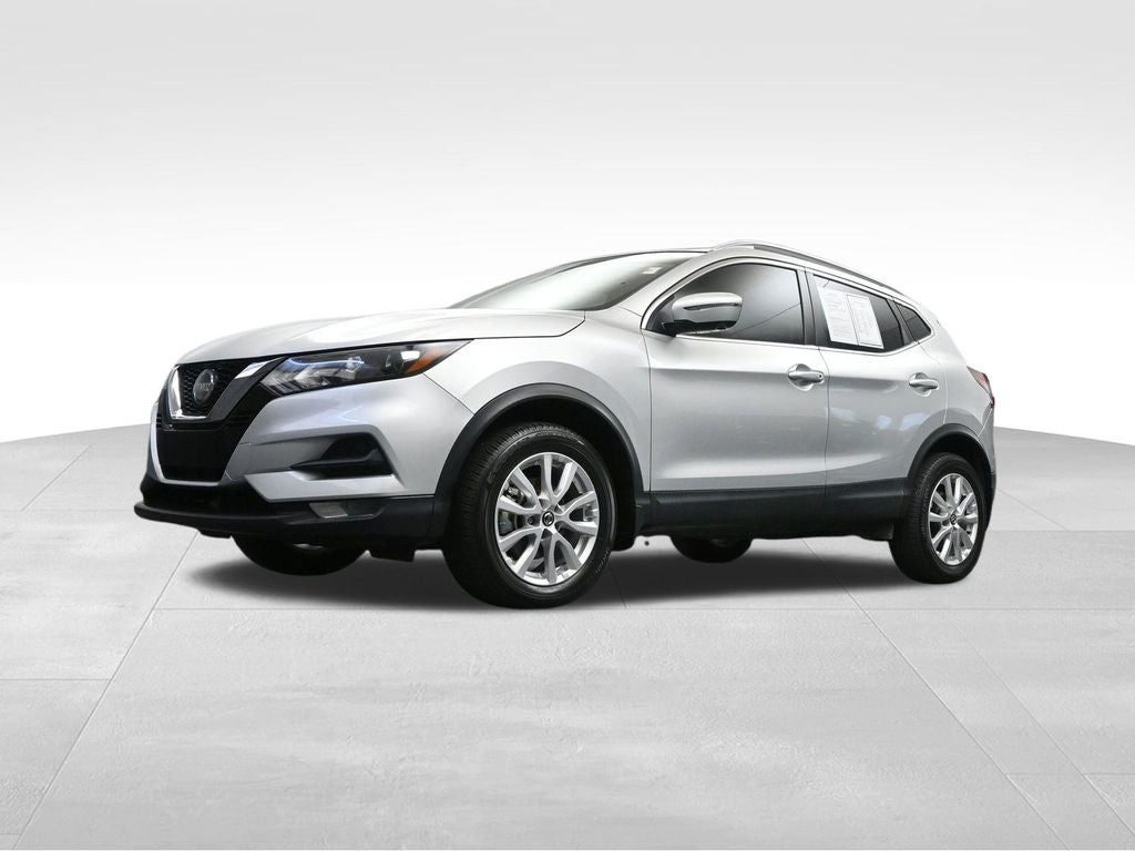 2022 Nissan Rogue Sport SV