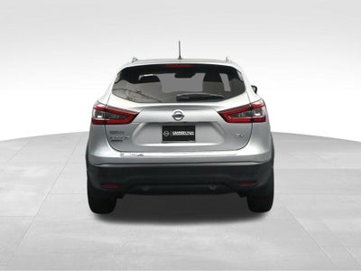 2022 Nissan Rogue Sport SV