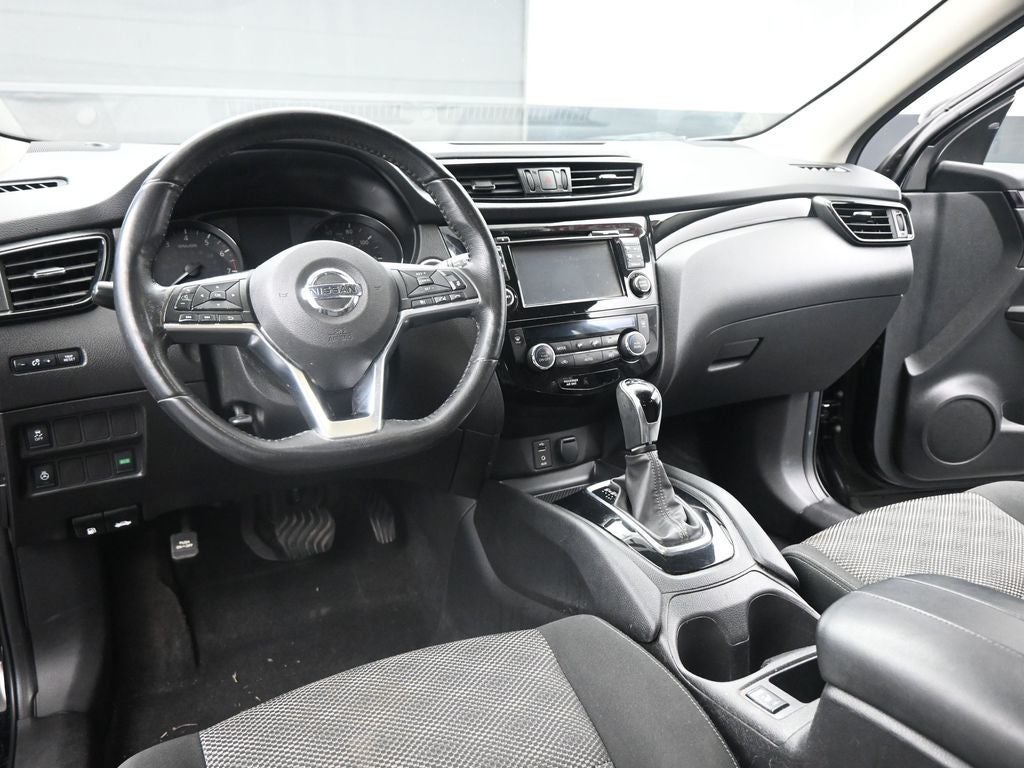 2018 Nissan Rogue Sport SV
