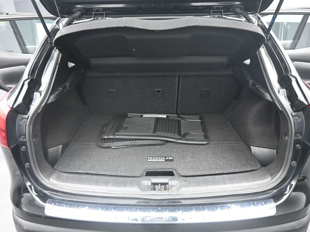 2018 Nissan Rogue Sport SV