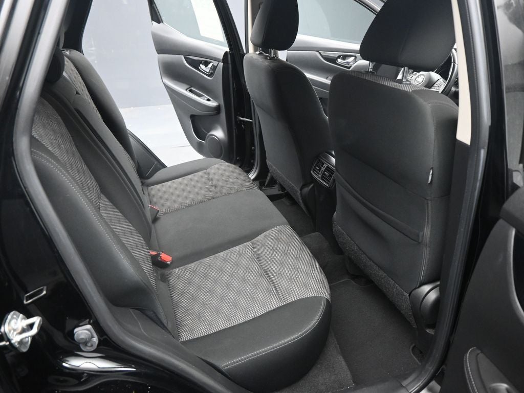 2018 Nissan Rogue Sport SV