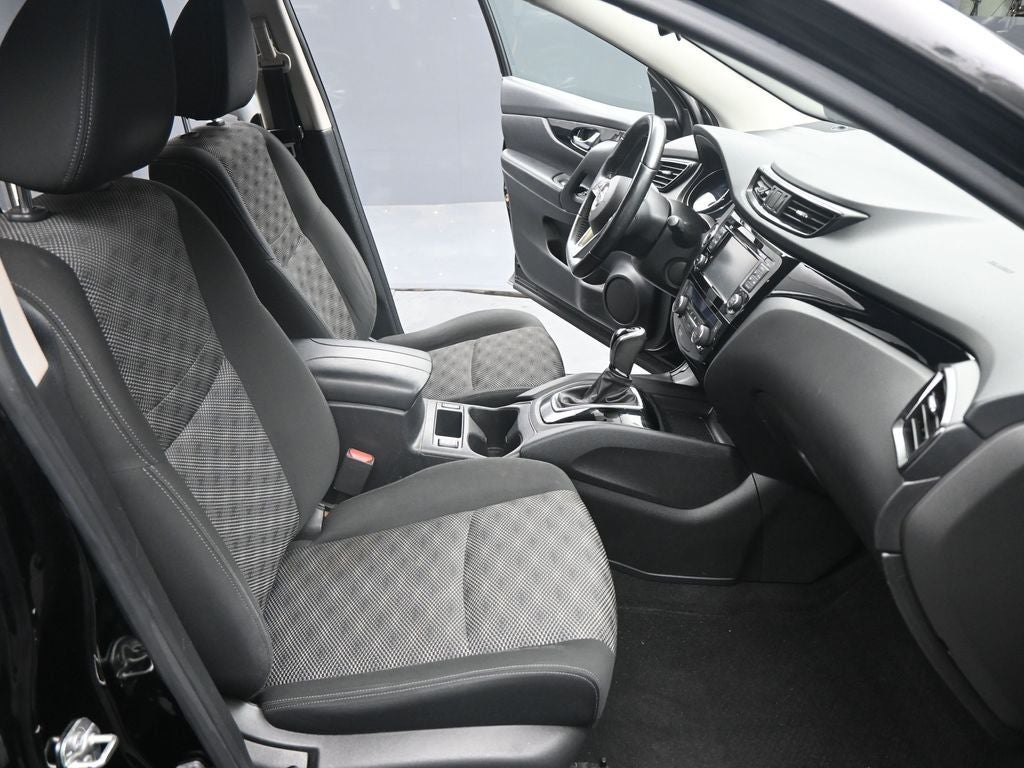 2018 Nissan Rogue Sport SV