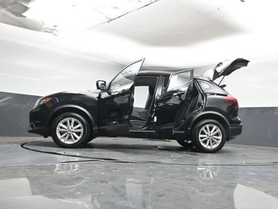 2018 Nissan Rogue Sport SV