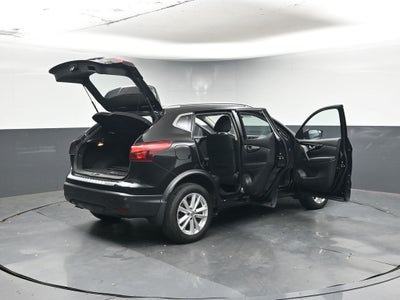 2018 Nissan Rogue Sport SV