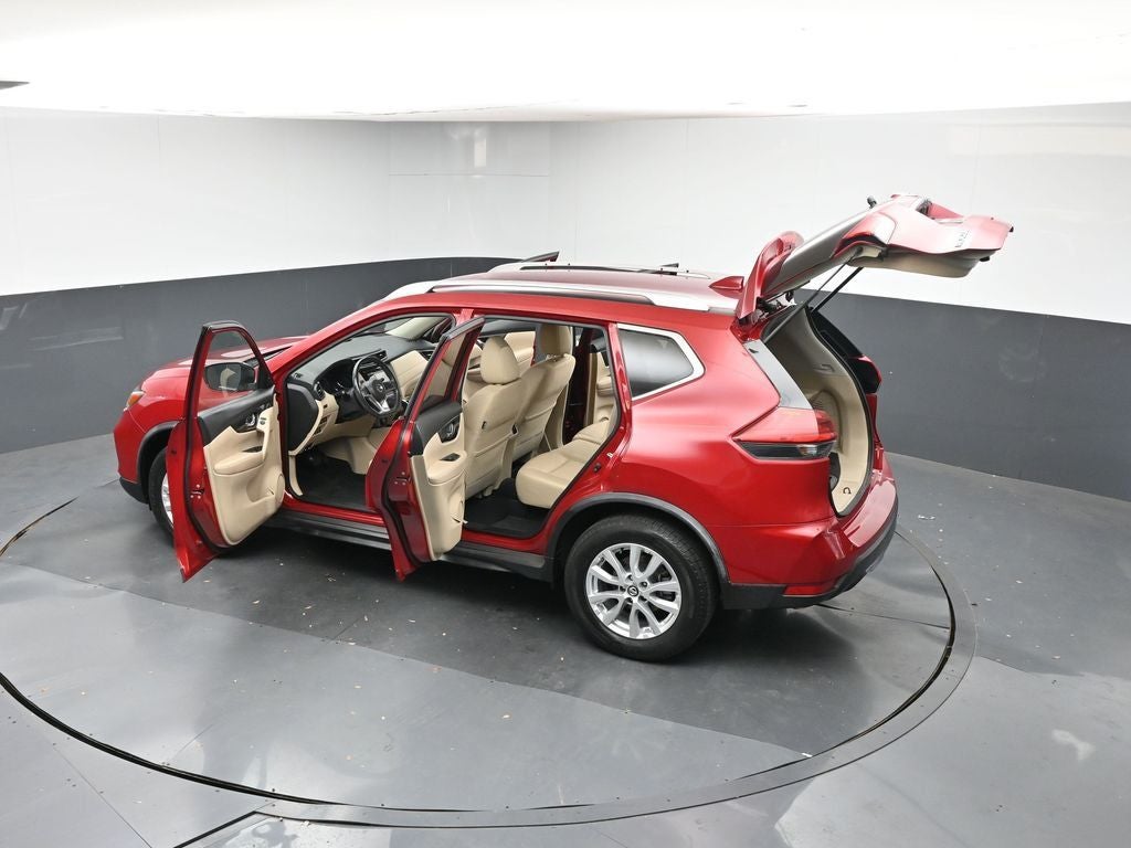 2017 Nissan Rogue SV