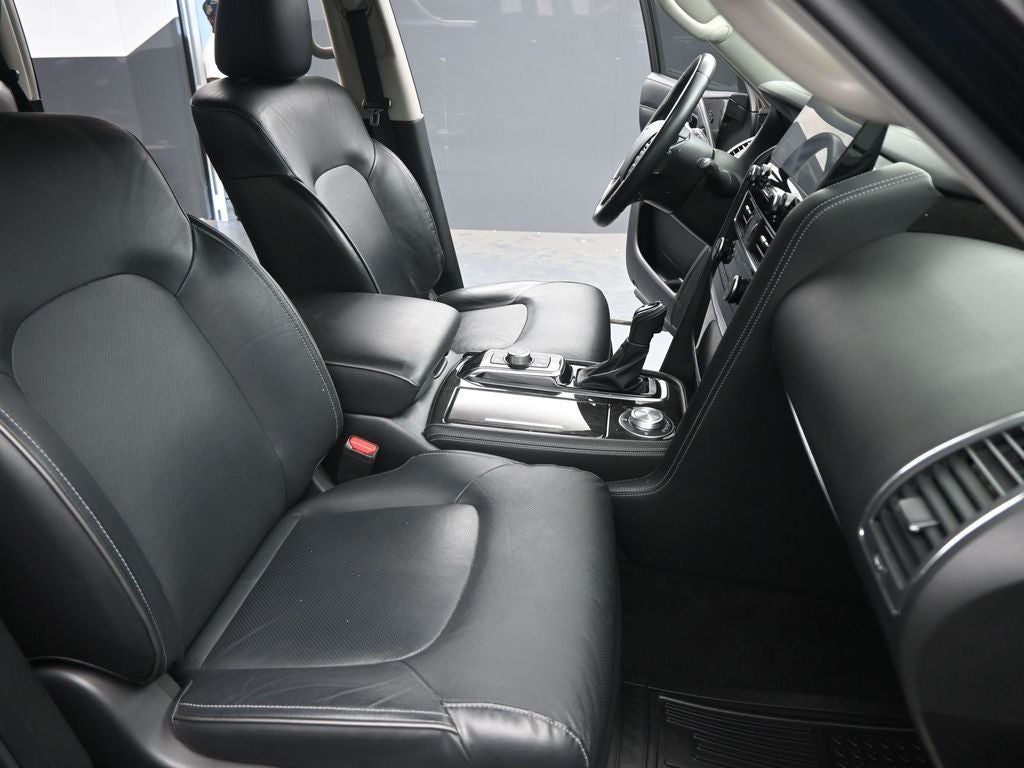 2024 INFINITI QX80 LUXE