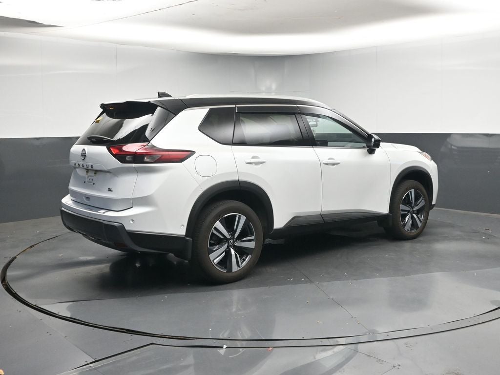 2024 Nissan Rogue SL