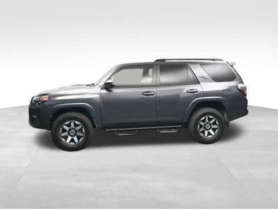 2022 Toyota 4Runner TRD Off-Road