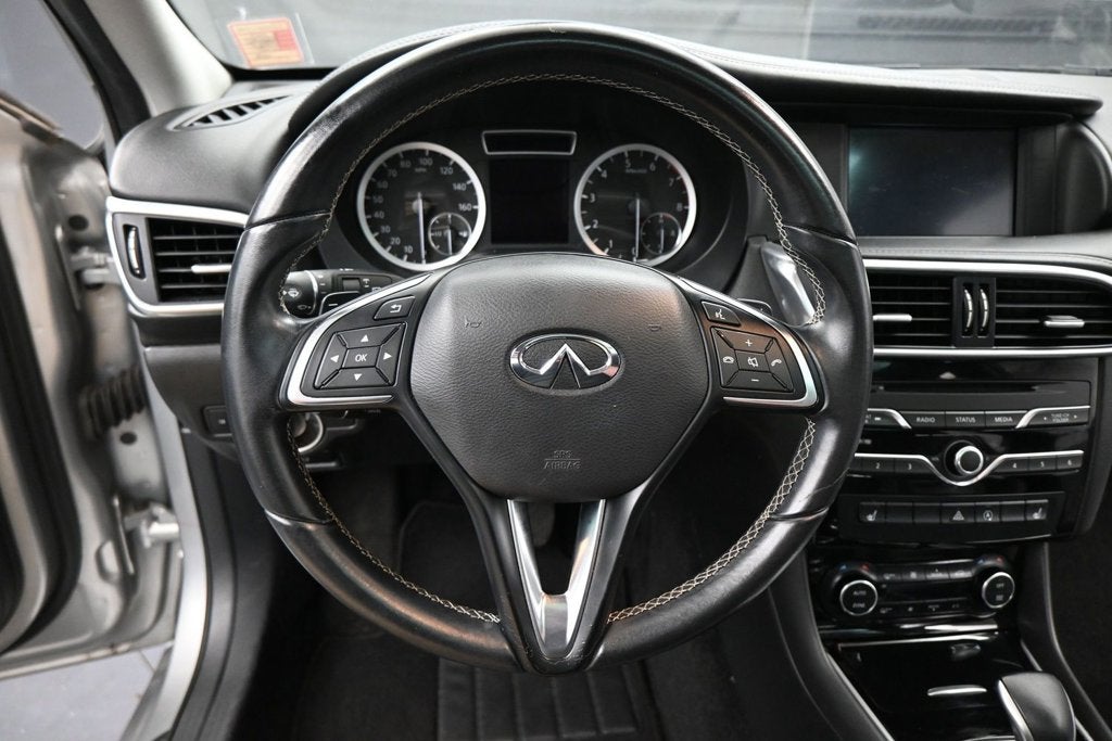 2019 INFINITI QX30 LUXE