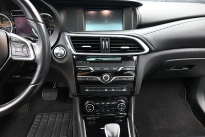 2019 INFINITI QX30 LUXE