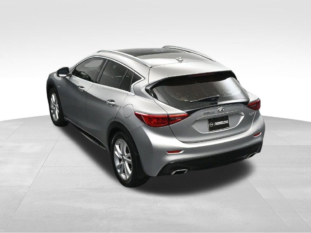2019 INFINITI QX30 LUXE