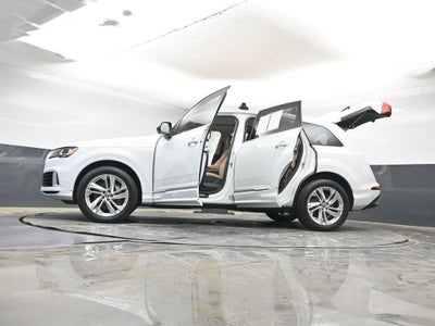 2020 Audi Q7 55 Premium Plus quattro