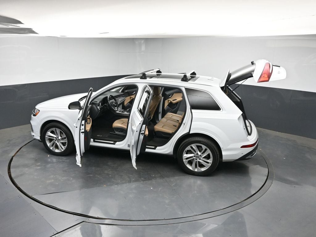 2020 Audi Q7 55 Premium Plus quattro
