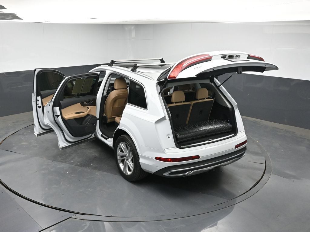 2020 Audi Q7 55 Premium Plus quattro