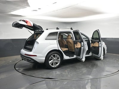 2020 Audi Q7 55 Premium Plus quattro