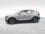 2024 Volvo XC40 B5 Plus Bright Theme